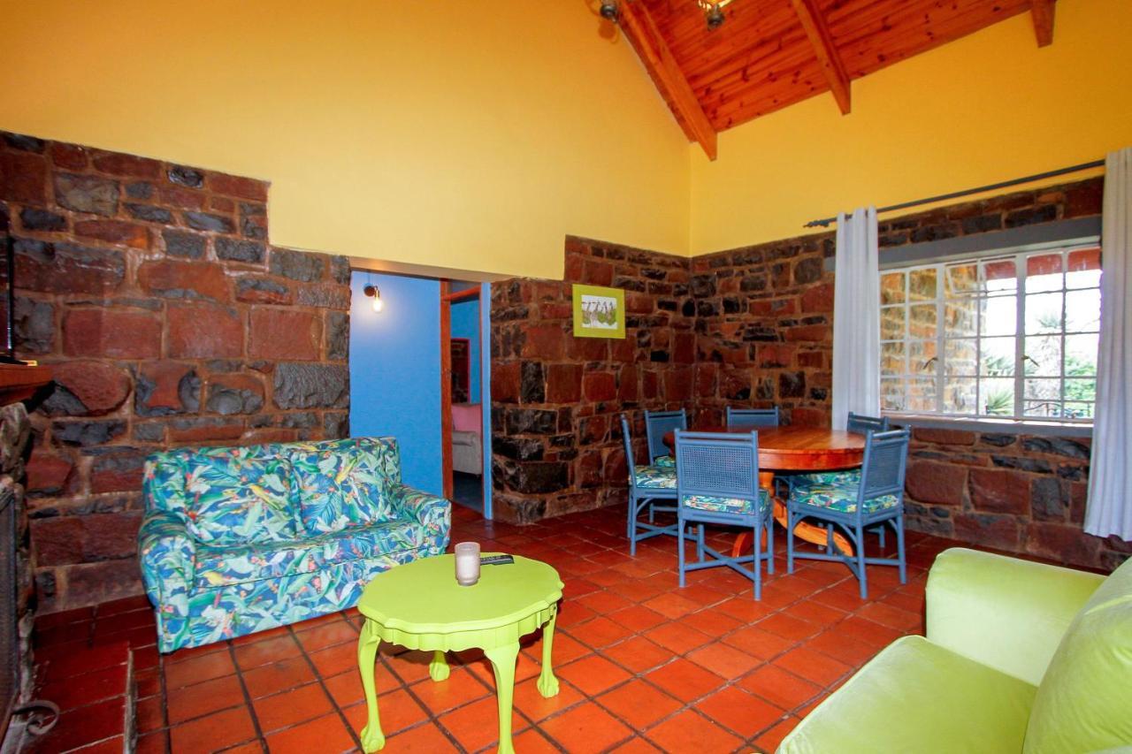 Spion Kop Lodge Уинтъртън Екстериор снимка