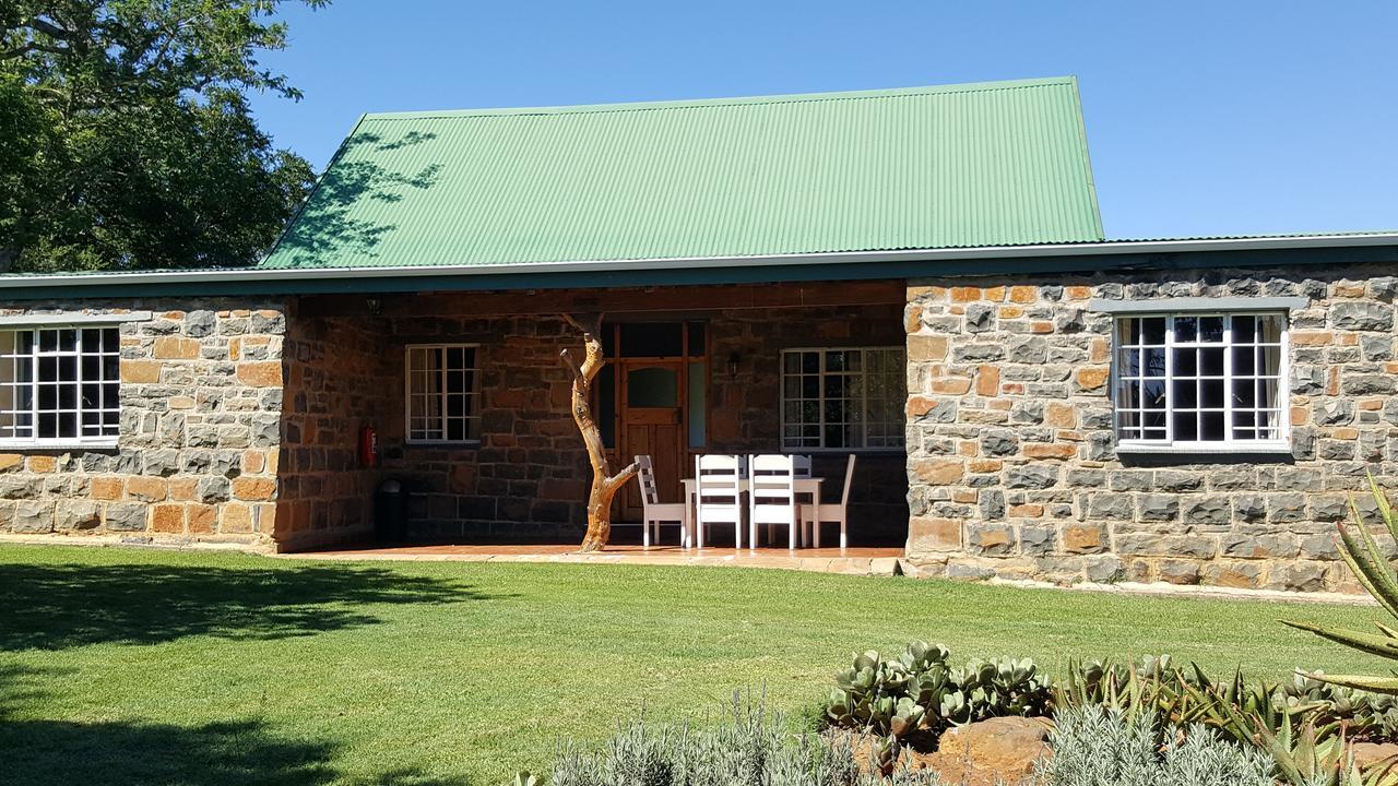 Spion Kop Lodge Уинтъртън Екстериор снимка